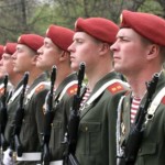 На военную службу — по контракту