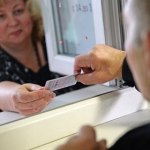 Автономера и водительские права в Крыму пока меняют бесплатно
