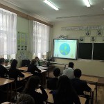 Сегодня сотрудники МОО «Конгресс «МИР» в школе № 8 Симферополя провели  лекцию для школьников